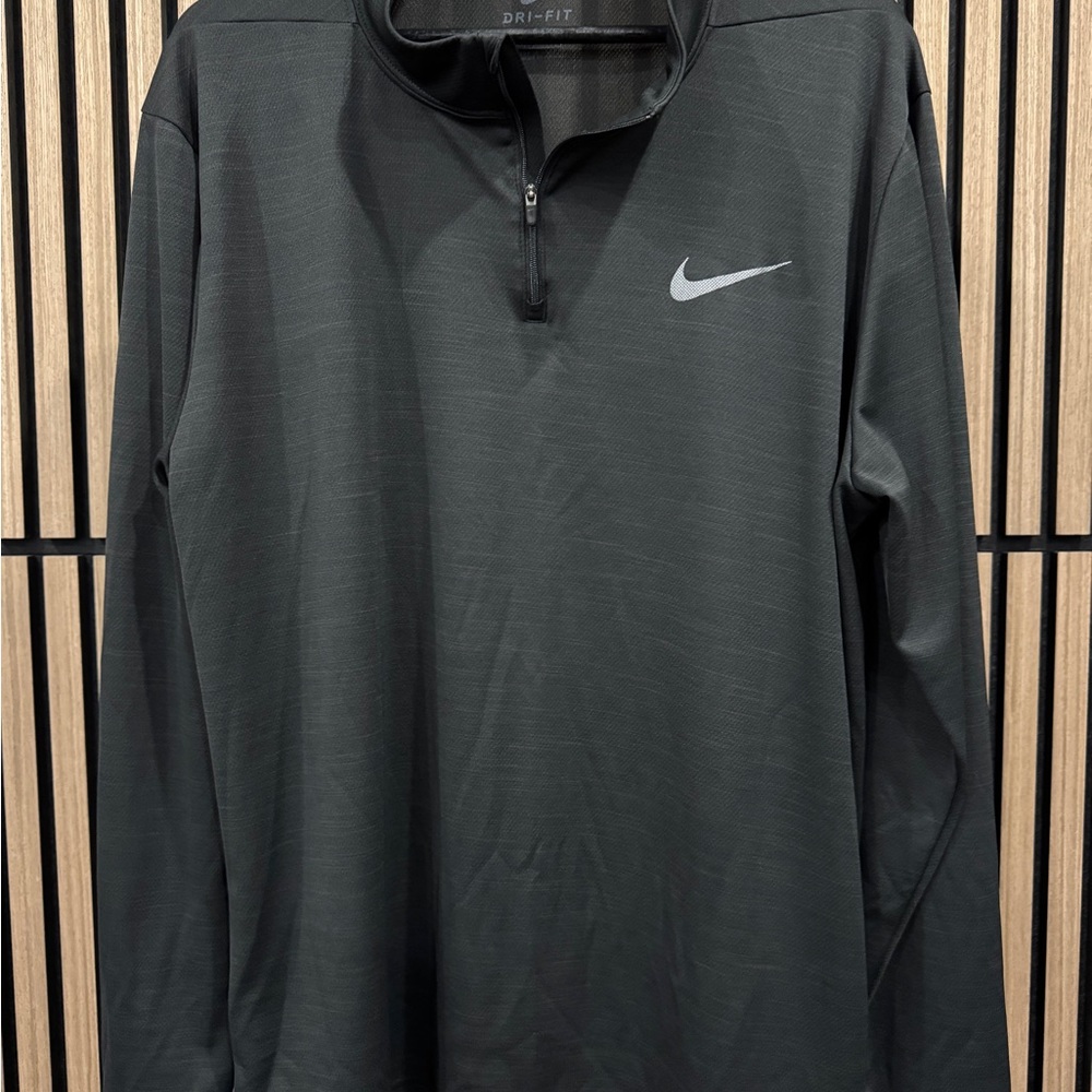 Nike Men's Gray Dri-FIT Pullover Jacket